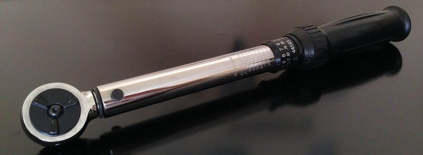A Craftsman click-type torque wrench.