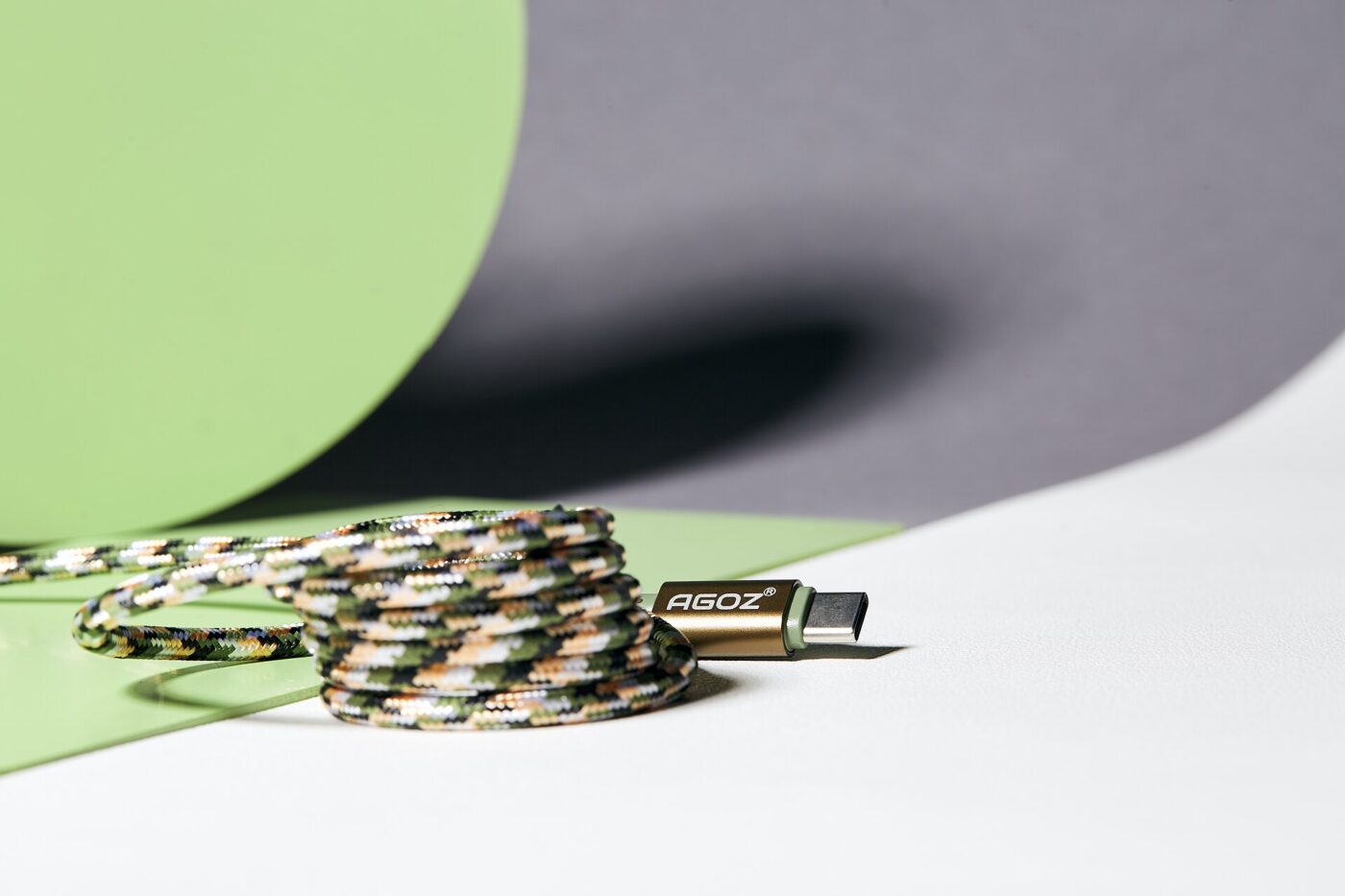 A braided USB-C cable. The braid says nothing about the wires or e-marker chip inside.